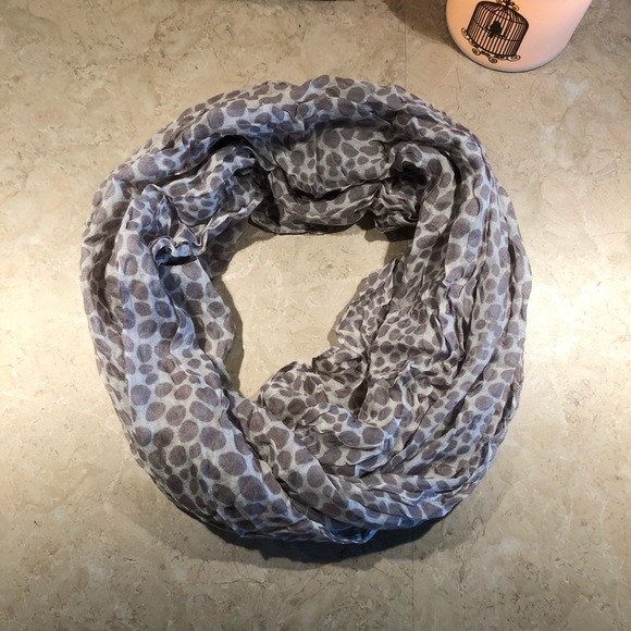Charlotte Russe Accessories - NWOT Charlotte Russe Ruched Spotted Infinity Scarf
